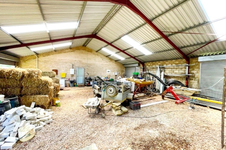 Commercial Property for Sale in Friemersheim Western Cape